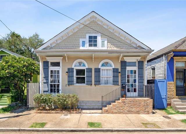Property at 943 N Rendon St, New Orleans, LA 70119, 2 beds, 2 baths