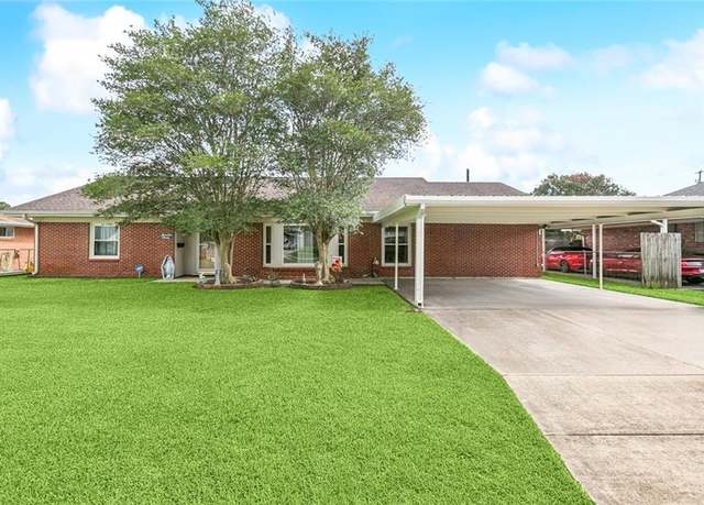 Property at 4520 13th St, Marrero, LA 70072, 4 beds, 2 baths