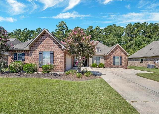 Property at 43309 Quiet Lake Dr, Hammond, LA 70403, 4 beds, 2 baths