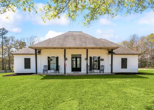 Property at 86141 Highway 437 Hwy, Covington, LA 70435, 4 beds, 2.5 baths