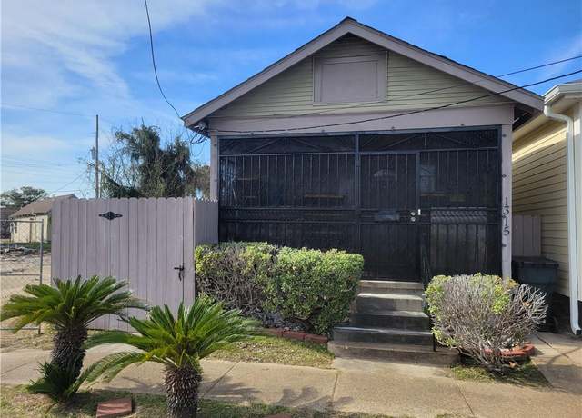 Property at 1315 S Salcedo St, New Orleans, LA 70125, 3 beds, 2 baths