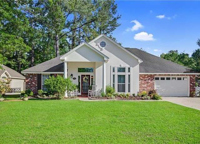 Property at 1264 Sycamore Pl, Mandeville, LA 70448, 3 beds, 2 baths