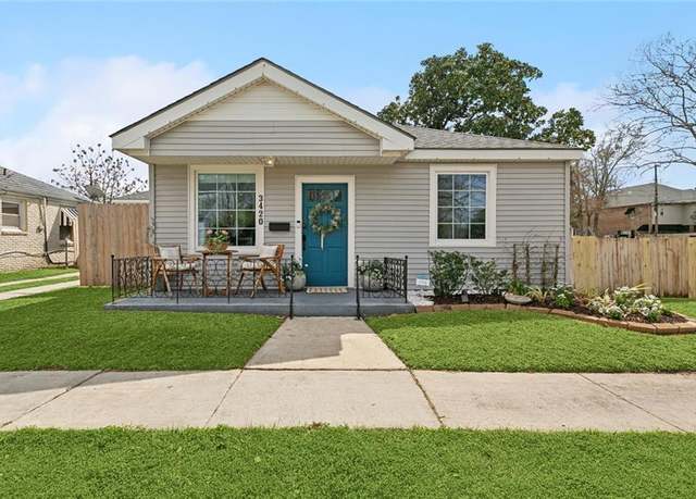 Property at 3420 W Metairie Ave S, Metairie, LA 70001, 3 beds, 2 baths