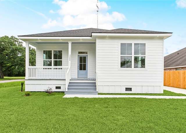 Property at 3200 Potomac St, New Orleans, LA 70114, 3 beds, 2.5 baths