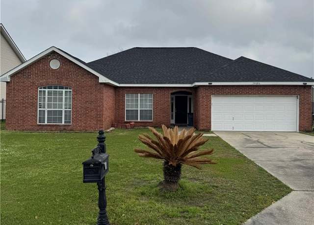 Property at 39086 Old Bayou Ave, Gonzales, LA 70737, 3 beds, 2.5 baths