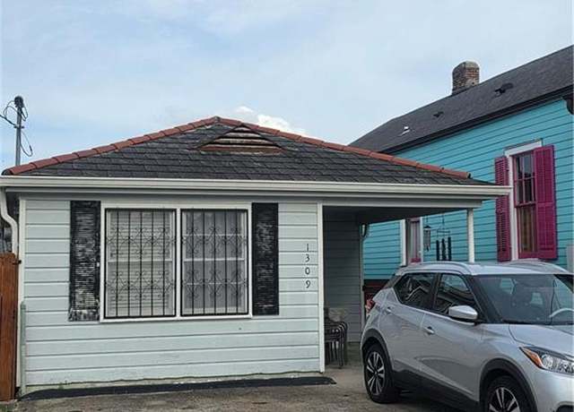 Property at 1309 Independence St, New Orleans, LA 70117, 3 beds, 1.5 baths