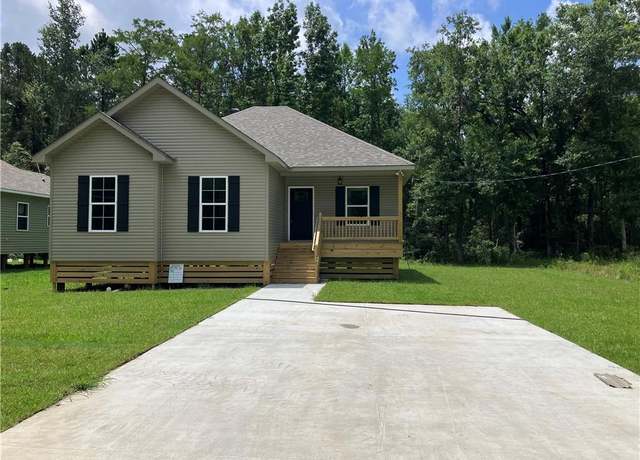 Property at 1419 Linda St, Slidell, LA 70460, 3 beds, 2 baths