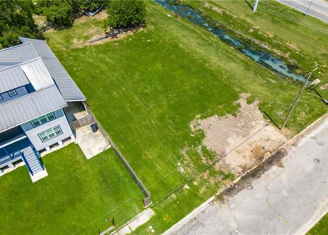 Property at 4978 Pecan St, New Orleans, LA 70126