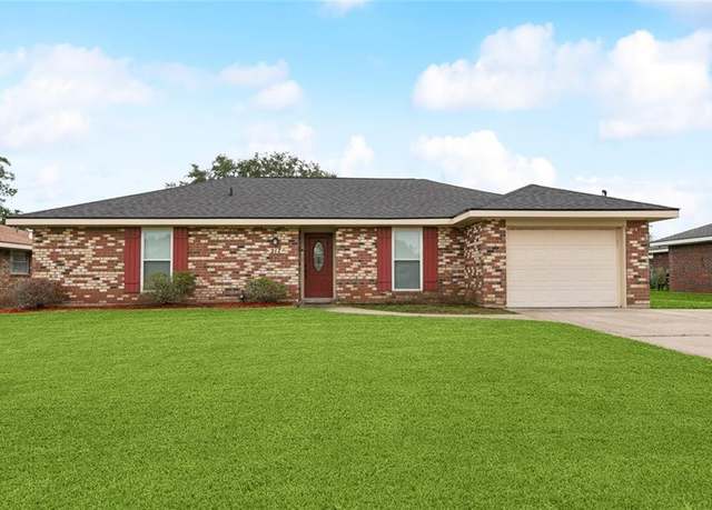 Property at 217 St Nicholas St, Luling, LA 70070, 3 beds, 2 baths