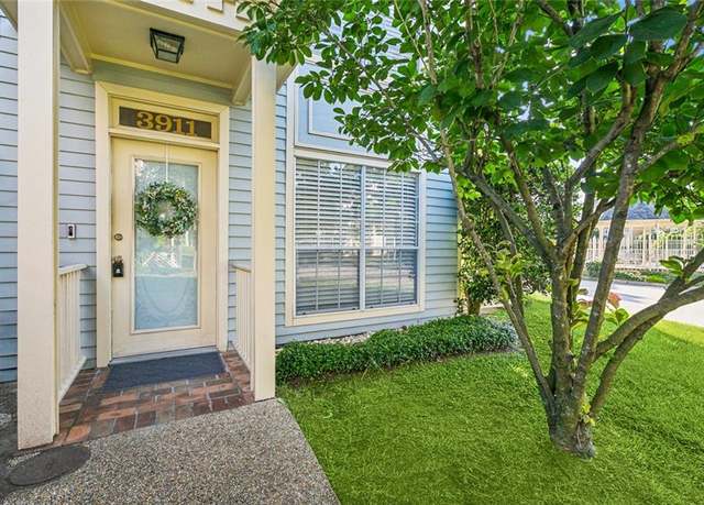 Property at 3911 Audubon Trce #3911, Jefferson, LA 70121, 2 beds, 1 bath