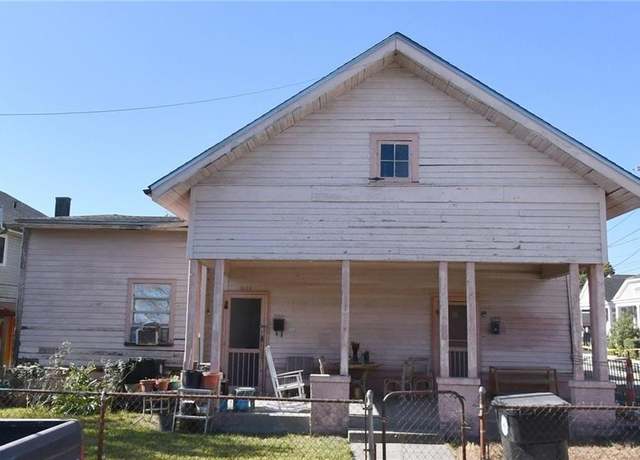 Property at 7444 Garfield St, New Orleans, LA 70118, 5 beds, 3 baths