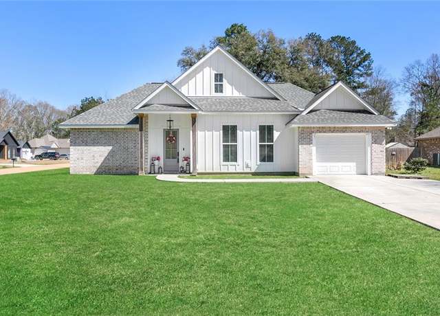 Property at 167 Keeneland Place Loop, Folsom, LA 70437, 3 beds, 2 baths
