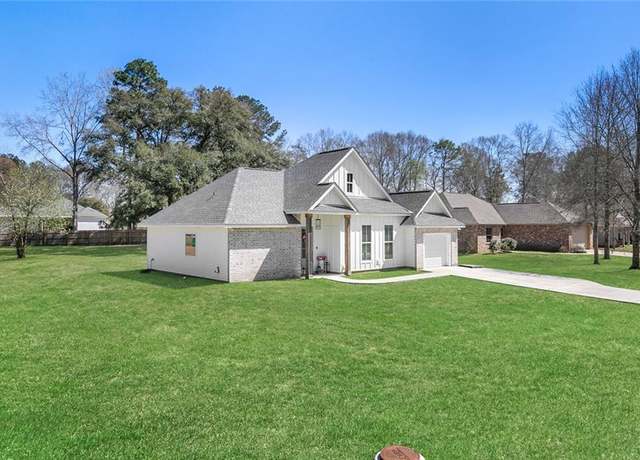 Property at 167 Keeneland Place Loop, Folsom, LA 70437, 3 beds, 2 baths