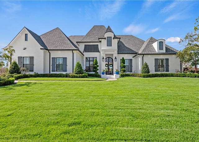 Property at 514 S Caleb Dr, Slidell, LA 70461, 4 beds, 4.5 baths