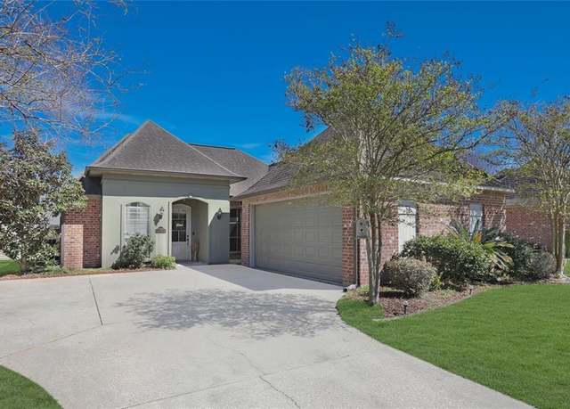 Property at 12402 Dutchtown Villa Dr, Geismar, LA 70734, 3 beds, 2 baths