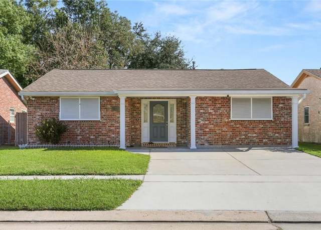 Property at 3274 Continental Dr, Kenner, LA 70065, 3 beds, 2 baths