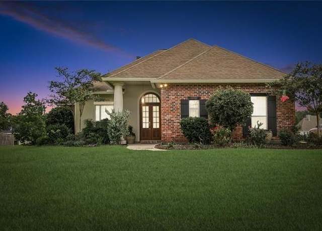 Property at 1100 Forest Ridge Loop, Pearl River, LA 70452, 3 beds, 2 baths