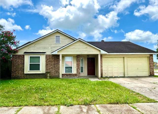 Property at 1857 Stall Dr, Harvey, LA 70058, 3 beds, 2 baths