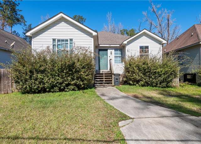 Property at 4695 Oak Dr, Slidell, LA 70461, 3 beds, 2 baths