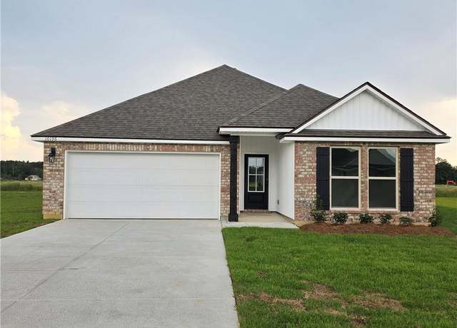 Property at 10196 Crystal Ln, Tickfaw, LA 70466, 3 beds, 2 baths