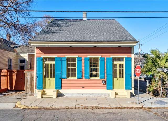 Property at 3829 Dauphine St, New Orleans, LA 70117, 3 beds, 2.5 baths