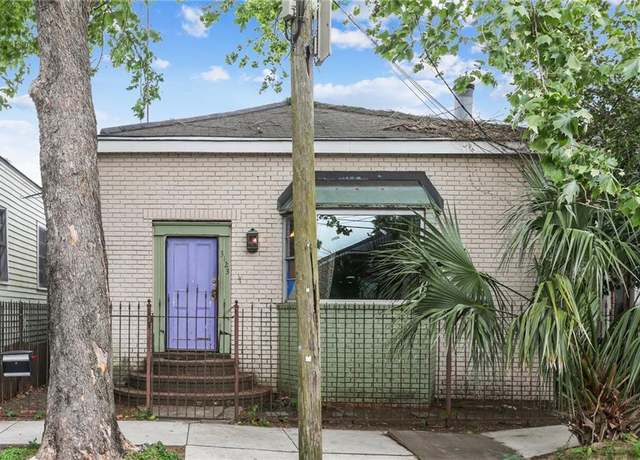 Property at 3123 Royal St, New Orleans, LA 70117, 5 beds, 2 baths