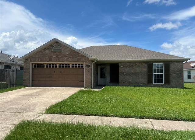 Property at 2712 Bayou Bleu Dr, Marrero, LA 70072, 3 beds, 2 baths