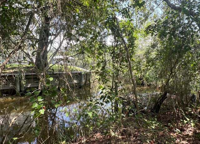 Property at 522 Prentiss Rd, Pass Christian, MS 39571