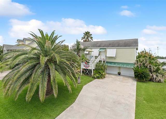 Property at 4551 Veronese St, New Orleans, LA 70129, 4 beds, 3 baths
