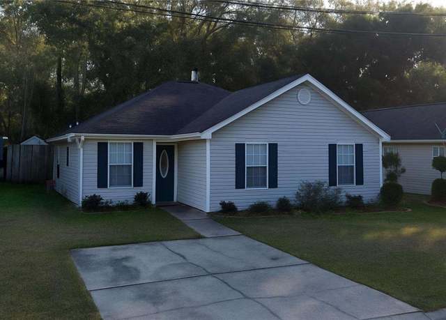 Property at 37600 Desoto St, Slidell, LA 70458, 3 beds, 2 baths