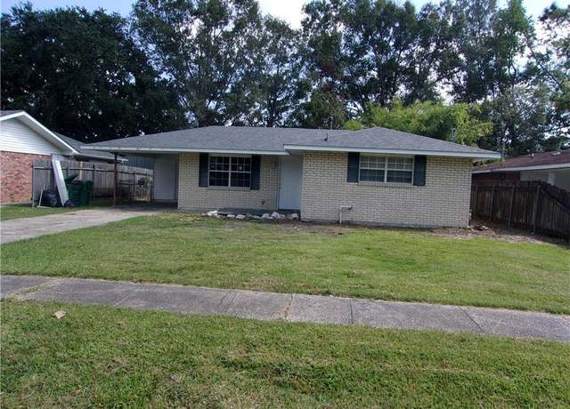 Property at 3756 Riviera Dr, Slidell, LA 70458, 3 beds, 1.5 baths