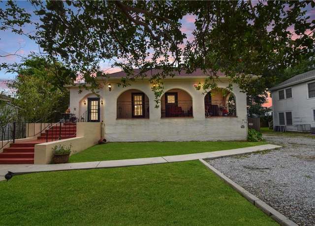 Property at 3612 Johnson St, Metairie, LA 70001, 3 beds, 2 baths
