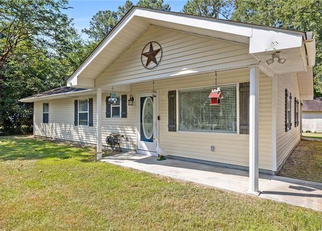 Property at 13258 Jones Rd, Ponchatoula, LA 70454, 3 beds, 2 baths