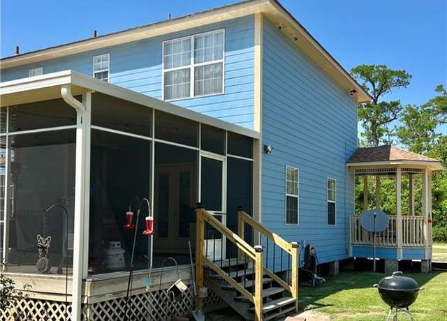 Property at 28001 Poche Rd, Springfield, LA 70462, 3 beds, 2.5 baths