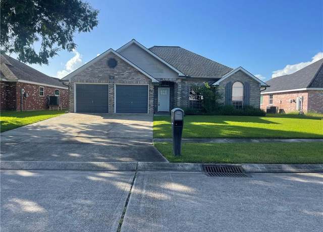 Property at 40 Cane Dr, La Place, LA 70068, 3 beds, 2 baths