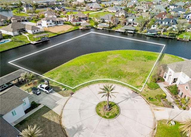 Property at 511 Logan Island Ct, Slidell, LA 70458