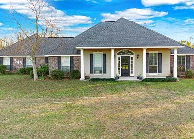 Property at 545 Tartan Trce, Covington, LA 70435, 5 beds, 4 baths