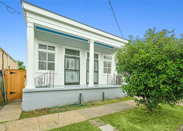 Property at 3618 20 Danneel St, New Orleans, LA 70115, 4 beds, 2 baths