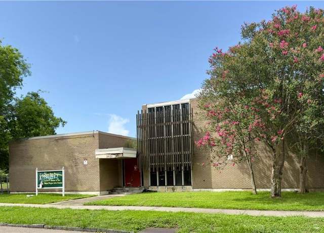 Property at 2401 Esplanade Ave, New Orleans, LA 70119