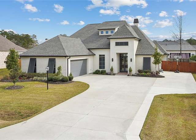 Property at 67418 Antioch Dr, Mandeville, LA 70471, 4 beds, 3 baths
