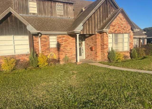 Property at 35 Marie Dr E, Gretna, LA 70053, 5 beds, 3.5 baths