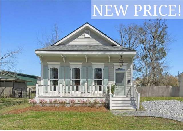 Property at 710 W 25th Ave, Covington, LA 70433, 3 beds, 2 baths