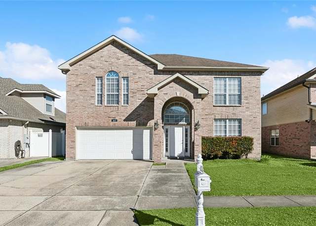 Property at 1271 Artesa Dr, Marrero, LA 70072, 4 beds, 2.5 baths