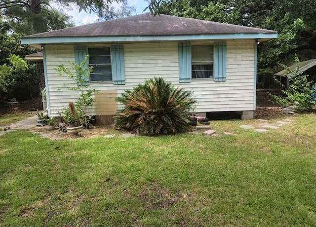 Property at 60298 Donya St, Slidell, LA 70460, 4 beds, 1 bath
