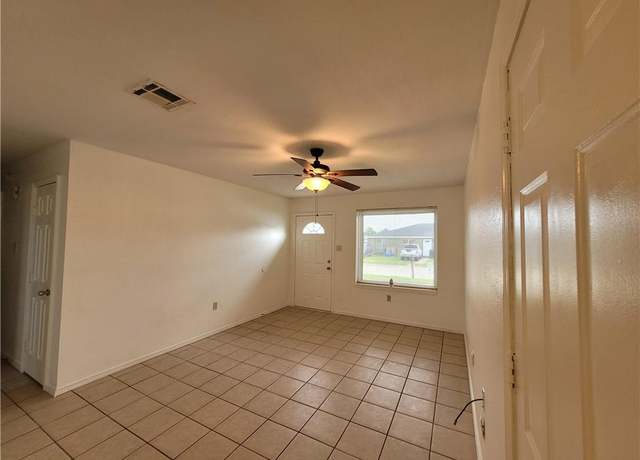 Property at 2408 Cora Ann St, Violet, LA 70092, 3 beds, 1.5 baths