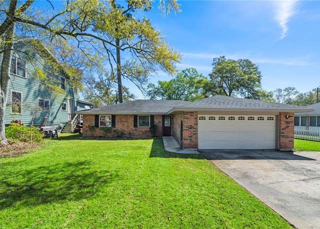 Property at 1276 Arthur St, Slidell, LA 70460, 3 beds, 2 baths