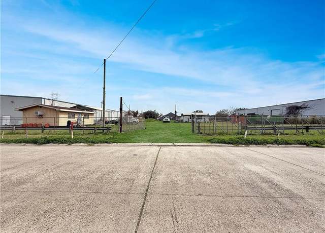 Property at 1825 Industrial Blvd, Harvey, LA 70058