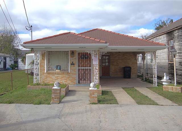 Property at 1330 Independence St, New Orleans, LA 70117, 3 beds, 1 bath