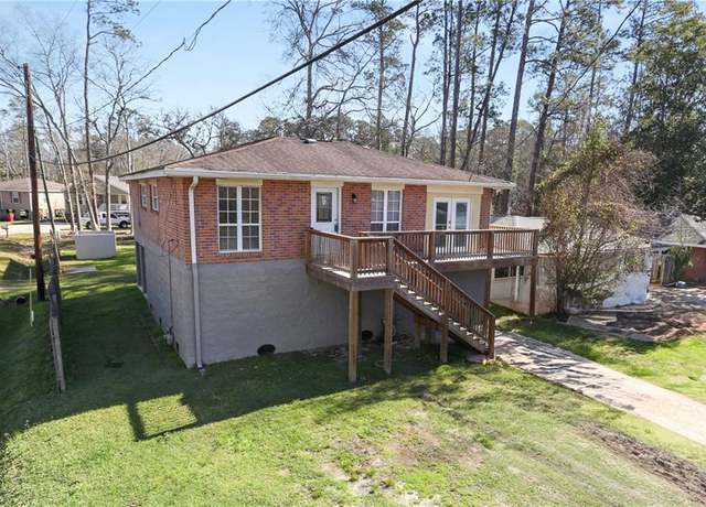 Property at 806 Pine Tree St, Slidell, LA 70458, 4 beds, 2 baths