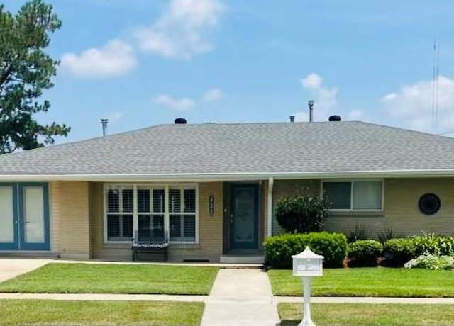 Property at 421 E Saint Jean Baptist St, Chalmette, LA 70043, 3 beds, 2 baths
